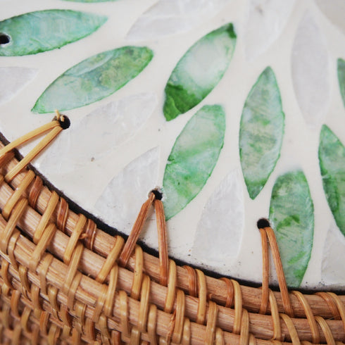 【バリ島の職人技★貝細工】ショルダーバッグ・グリーンシェル