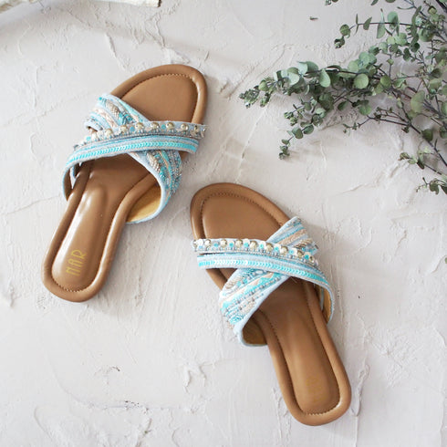 【手刺繡の煌めくサンダル】サンダル・ブルーコーラル