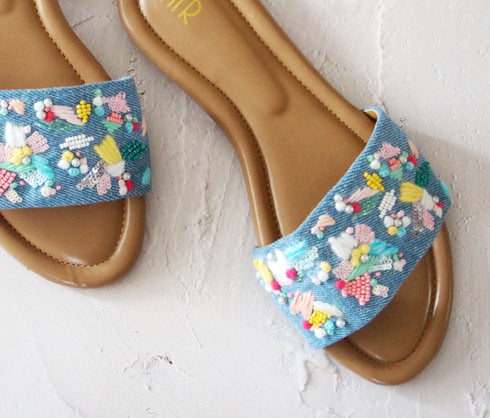 【手刺繡の煌めくサンダル】サンダル・デニムジャズ