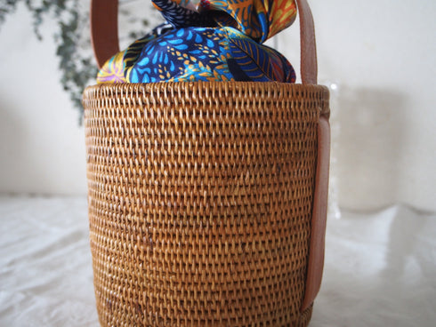 【バリ島の職人技・アタ】カゴバック・スカーフカゴバック