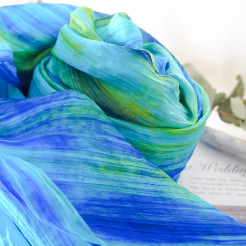 【軽やかつけ心地・神秘的なカラーが魅力】/旅するSILKストール・マリンブルー