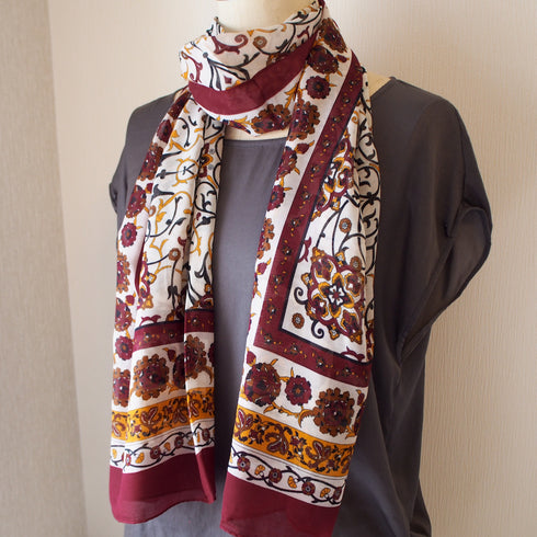 バルキーコットン・カーネーション・ボルドー