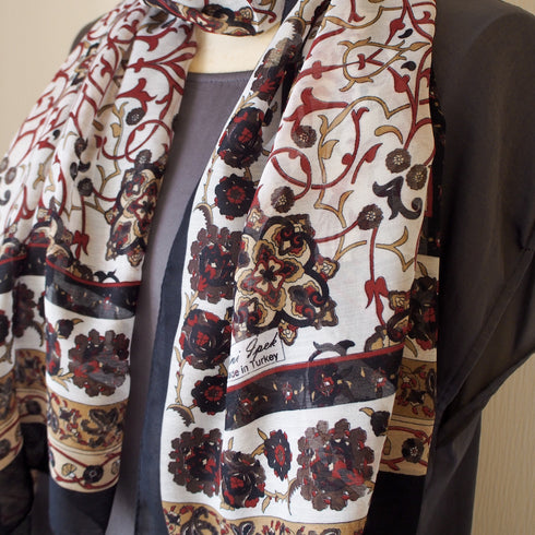 バルキーコットン・カーネーション・BK