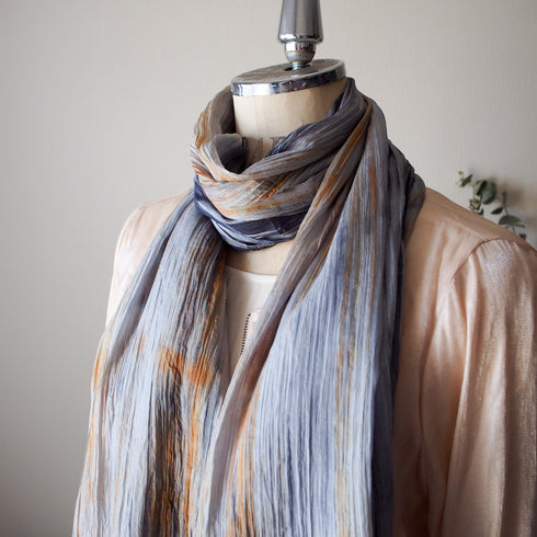 【軽やかつけ心地・神秘的なカラーが魅力】/旅するSILKストール・トゥズ