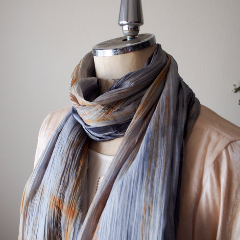 【軽やかつけ心地・神秘的なカラーが魅力】/旅するSILKストール・トゥズ