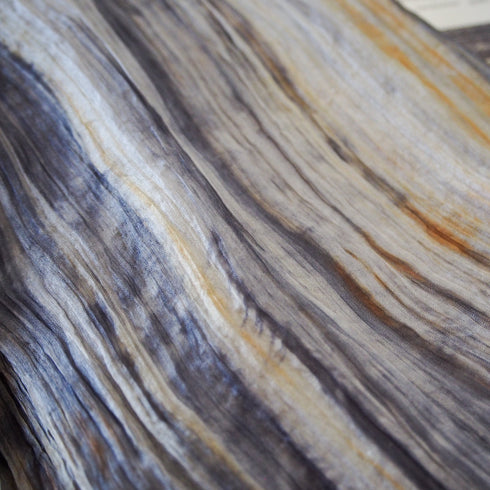 【軽やかつけ心地・神秘的なカラーが魅力】/旅するSILKストール・トゥズ