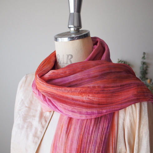 【軽やかつけ心地・神秘的なカラーが魅力】/旅するSILKストール・カラキョイチャイ