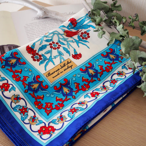 【オリエンタルな模様と神秘的なカラーが魅力】トルコ・オリエンタルショールスカーフ・タイル柄ルビー