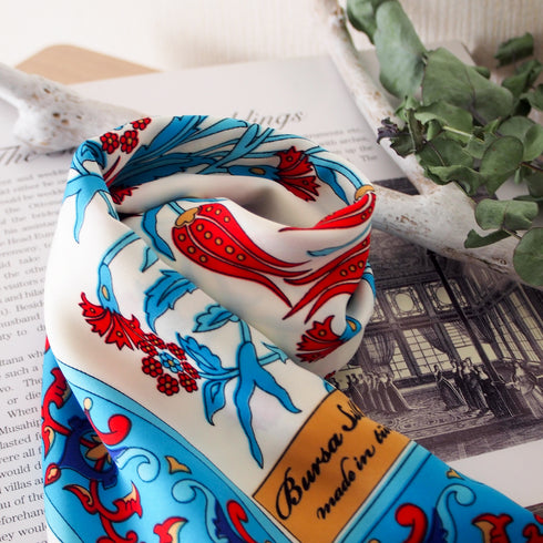 【オリエンタルな模様と神秘的なカラーが魅力】トルコ・オリエンタルショールスカーフ・タイル柄ルビー